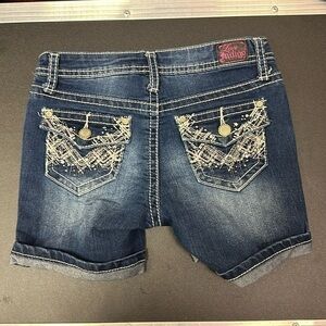 Love, indigo size 10